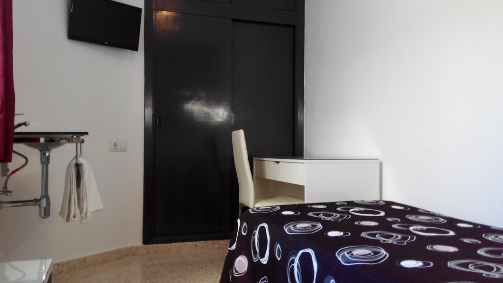 Hostal Ocaña Manilva Habitación foto
