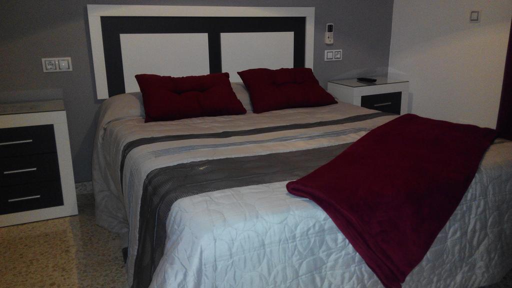 Hostal Ocaña Manilva Habitación foto
