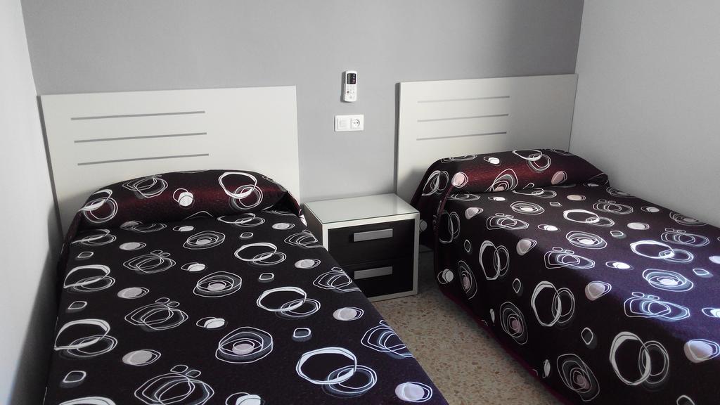 Hostal Ocaña Manilva Habitación foto