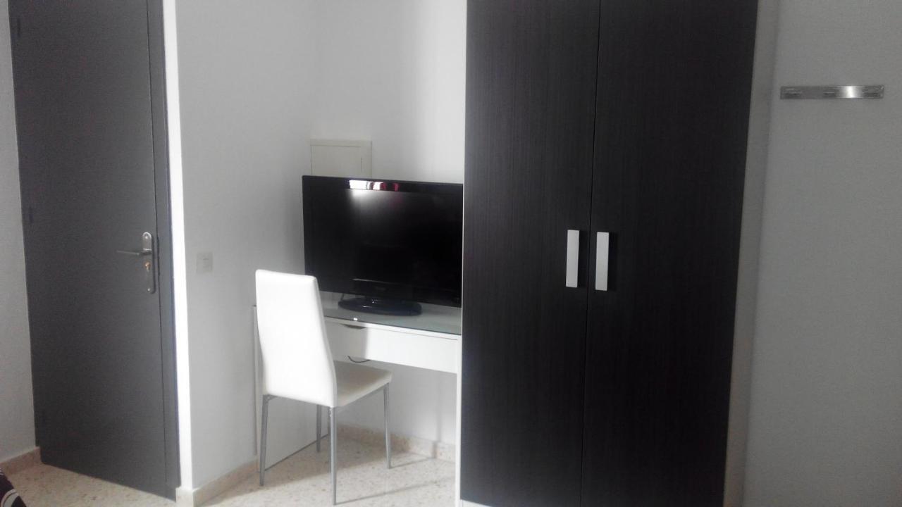 Hostal Ocaña Manilva Habitación foto